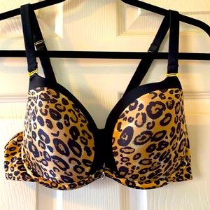Leopard print bra